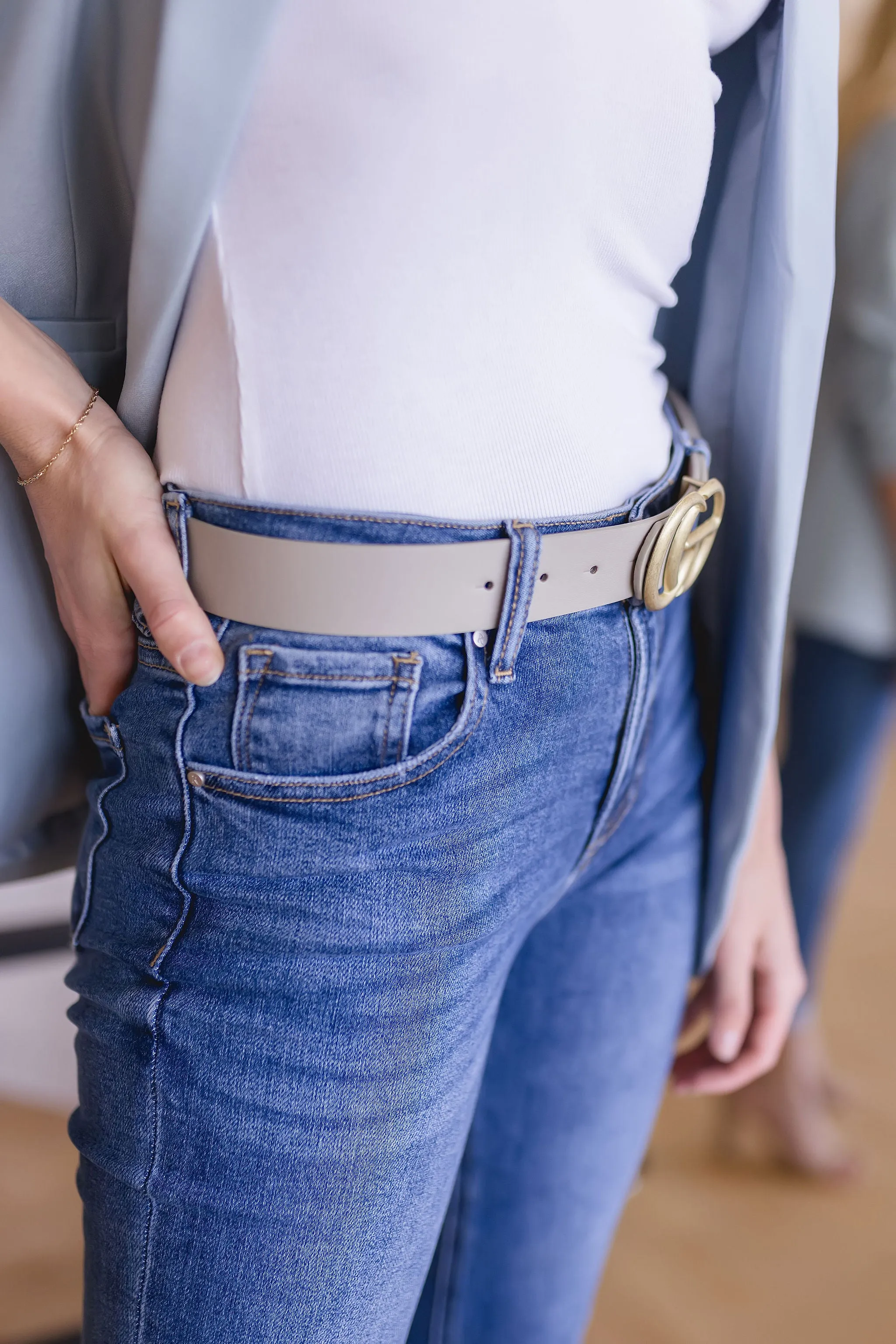 Kendra Logo Buckle Belt Grey