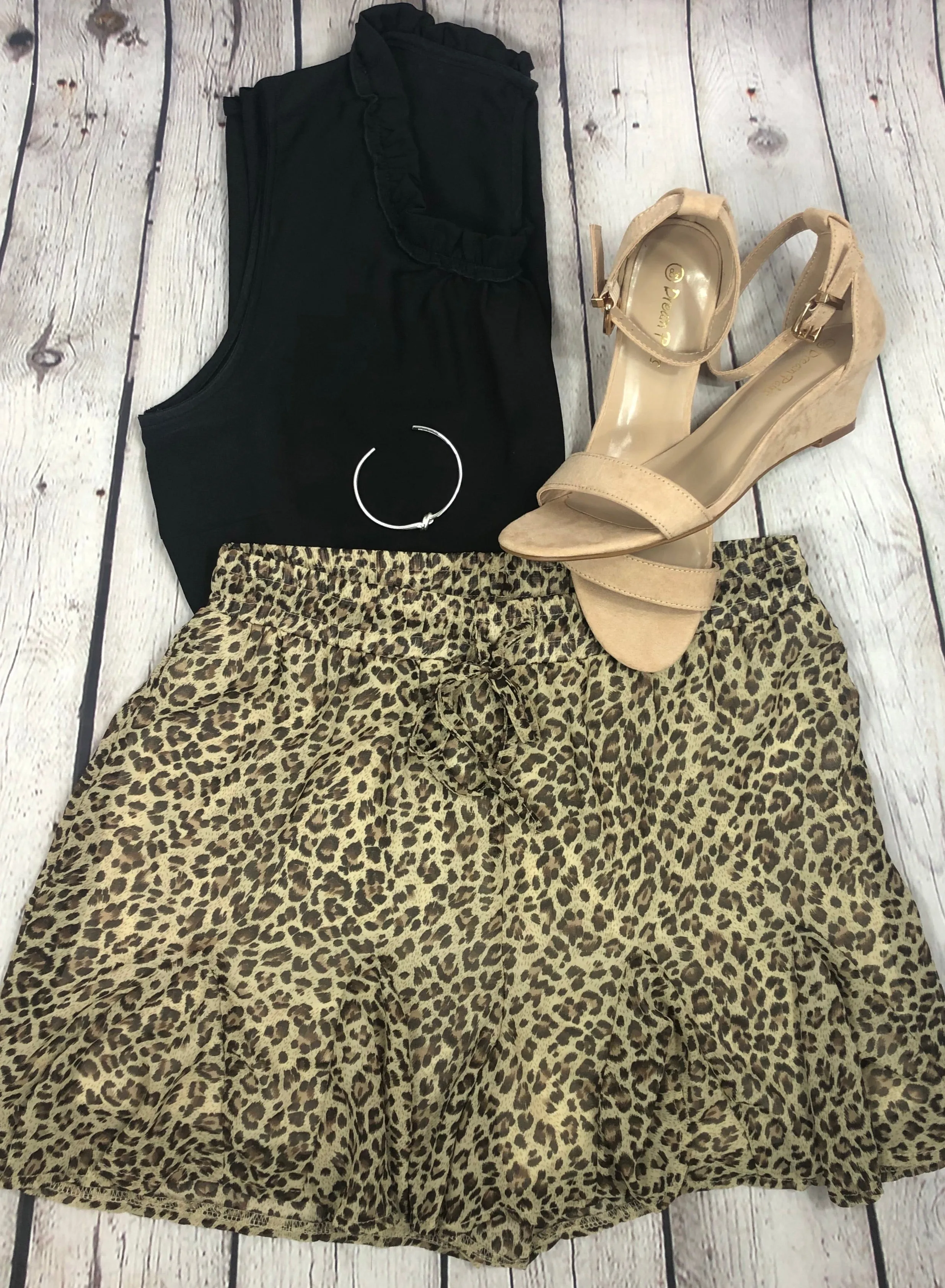 Leopard Printed Ruffled Shorts