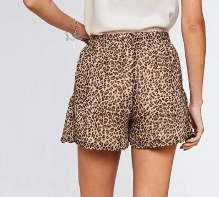 Leopard Printed Ruffled Shorts