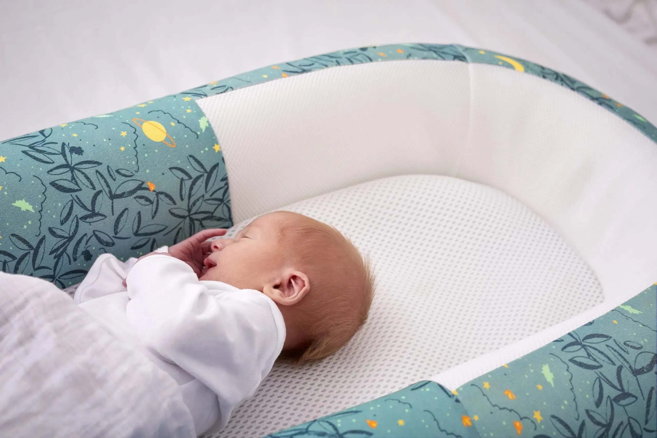 Stargazer Sleep Tight Baby Bed