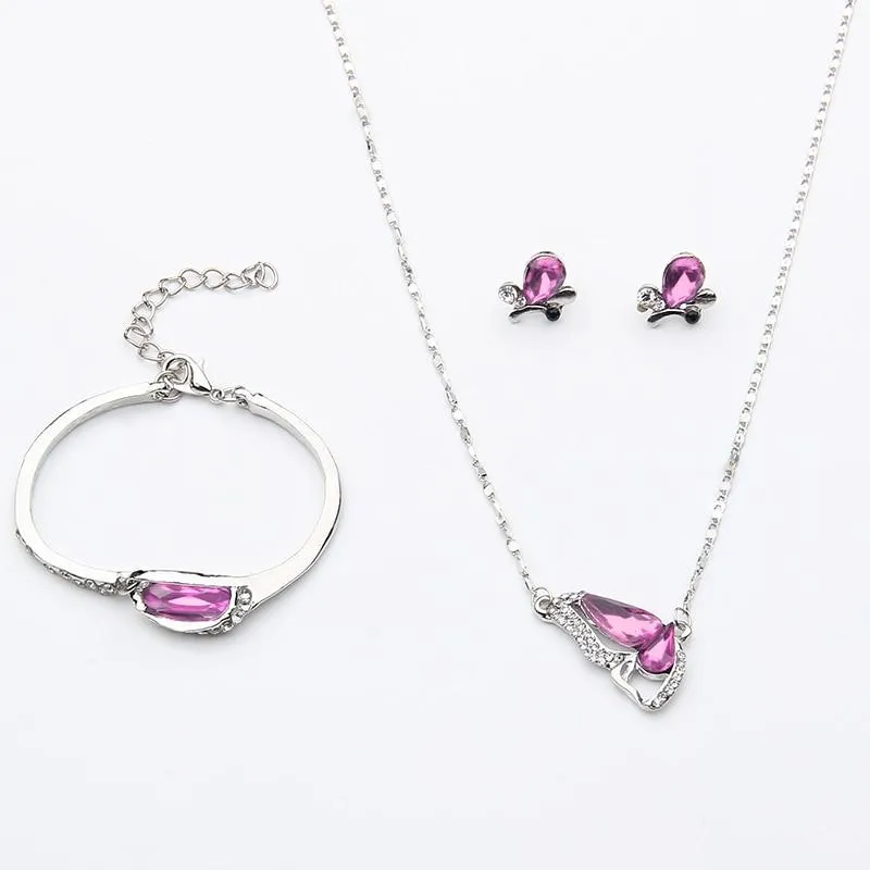 Women Elegant luxury Design Crystal  Necklace Sets